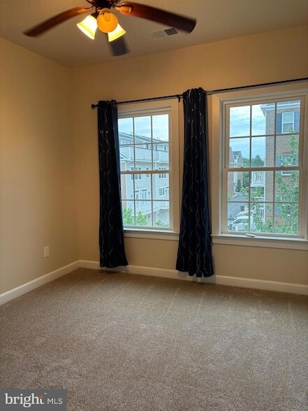 Building Photo - 3184 Yeager Dr