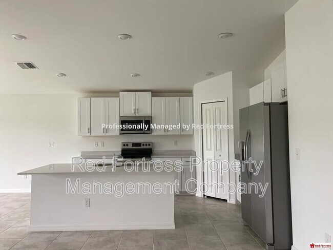 Building Photo - 4215 Villa Rapallo Way