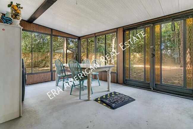 Building Photo - 2037 Lewis Turner Blvd