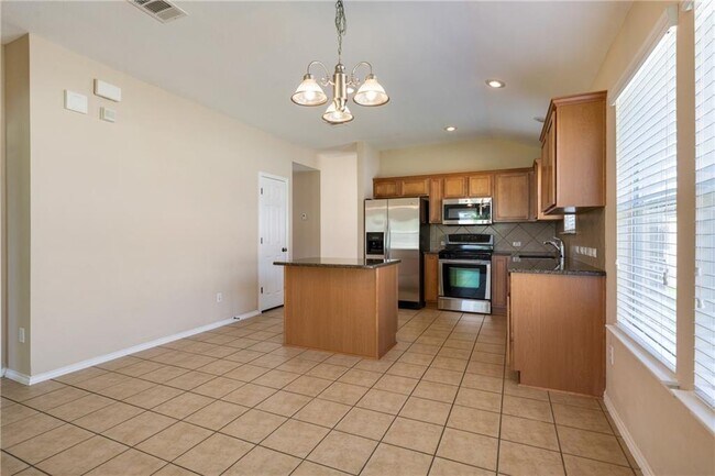 Building Photo - 14009 Boquillas Canyon Dr