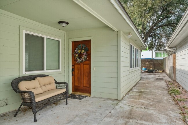 Building Photo - 16170 Golden Sands Dr