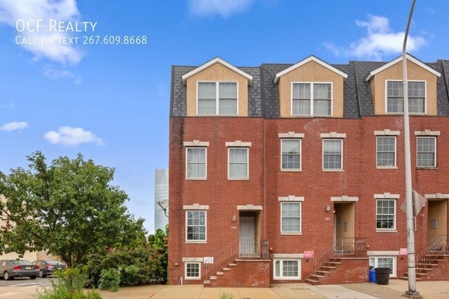 Building Photo - 2621 Christian St