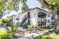 Building Photo - Port Tampa Flats