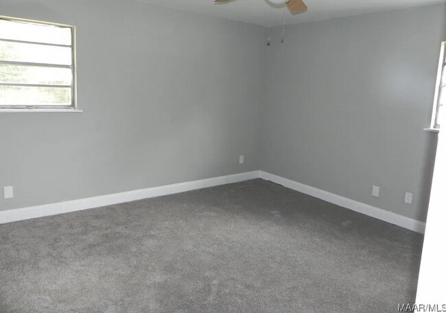 Building Photo - 2724 Endicott Dr