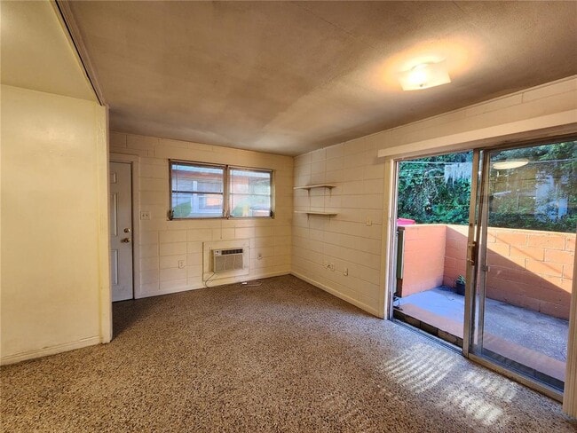 Building Photo - 1931 NW 4th Ave