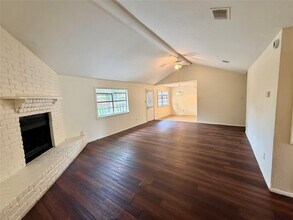 Building Photo - 15811 Nutcracker Ct