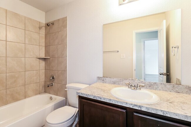 Building Photo - 3745 Alexus Dr
