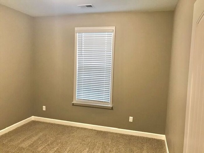 Building Photo - Now Leasing a Brand New 5-Bedroom 3 Bath H...