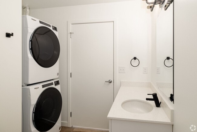 Interior Photo - Bode @ Lake City