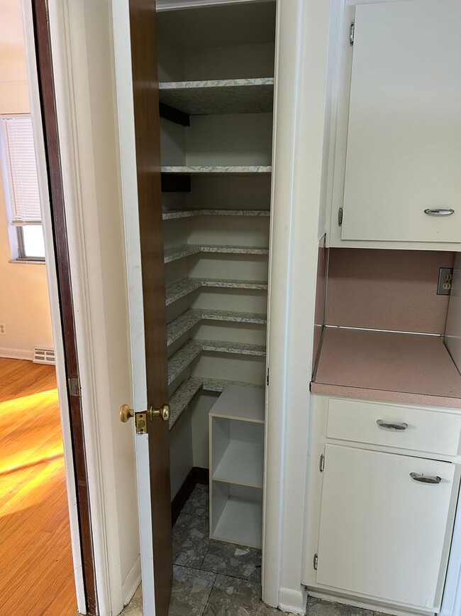 Building Photo - Lovely family home