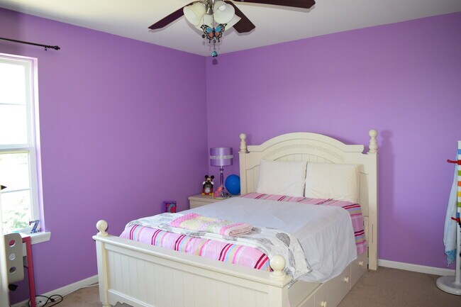 Building Photo - 2146 Cabrillo Ln