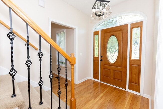 Building Photo - PRICE IMPROVEMENT!!!! MOVE-IN READY