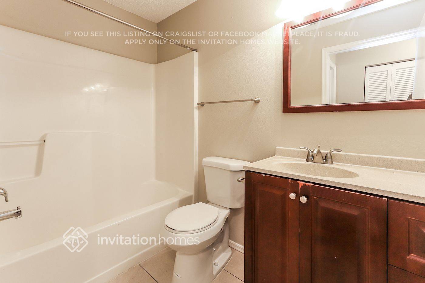 Building Photo - 3834 S Chamberlain Blvd