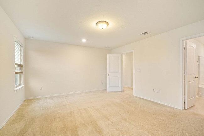 Building Photo - Pfabulous 3 Bedroom, 2.5 Bath, 2-Story Home In Pflugerville
