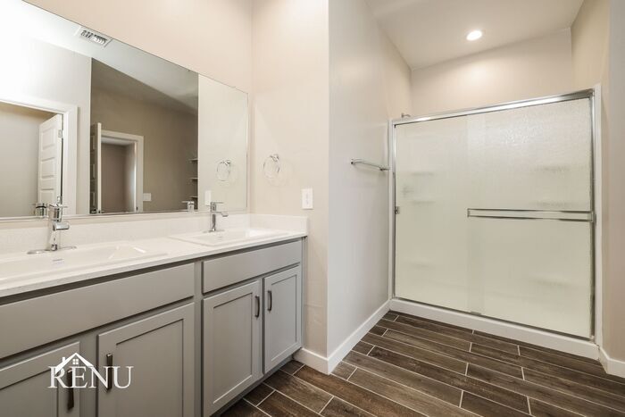 Building Photo - 12717 E Giada Dr