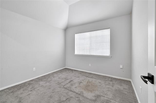 Building Photo - 3116 Silver Springs Ln
