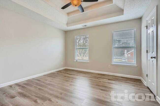 Building Photo - 712 Walton Dr