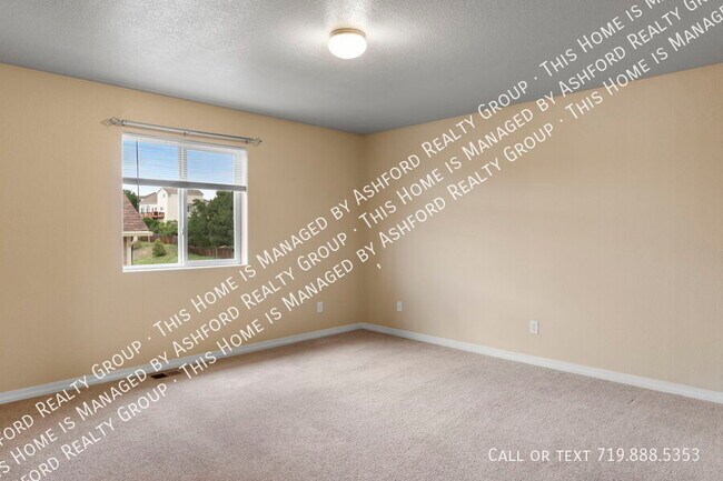 Building Photo - 3866 Papuan Dr