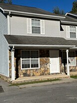 Building Photo - 5 Stratos Ln