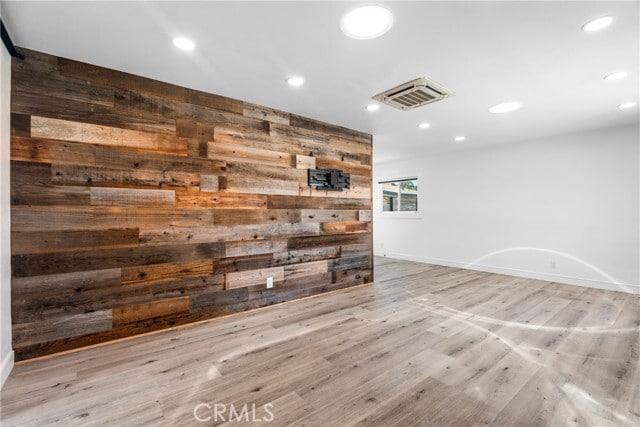 Building Photo - 8552 Marylee Dr