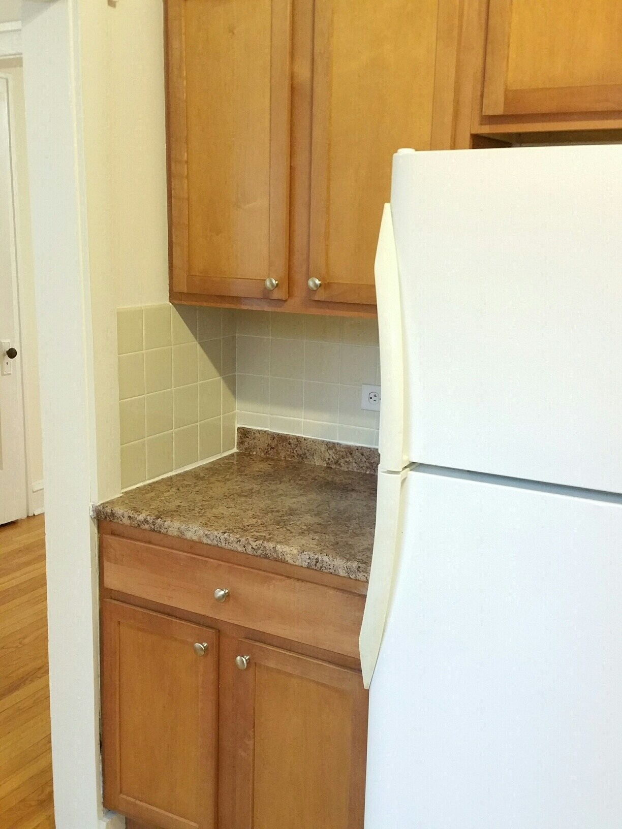 Building Photo - 708 Seward St