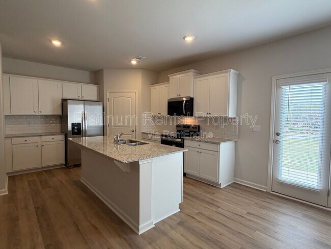 Building Photo - 42 Rustin Rdg