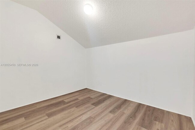 Building Photo - 7370 NW 61st Terrace