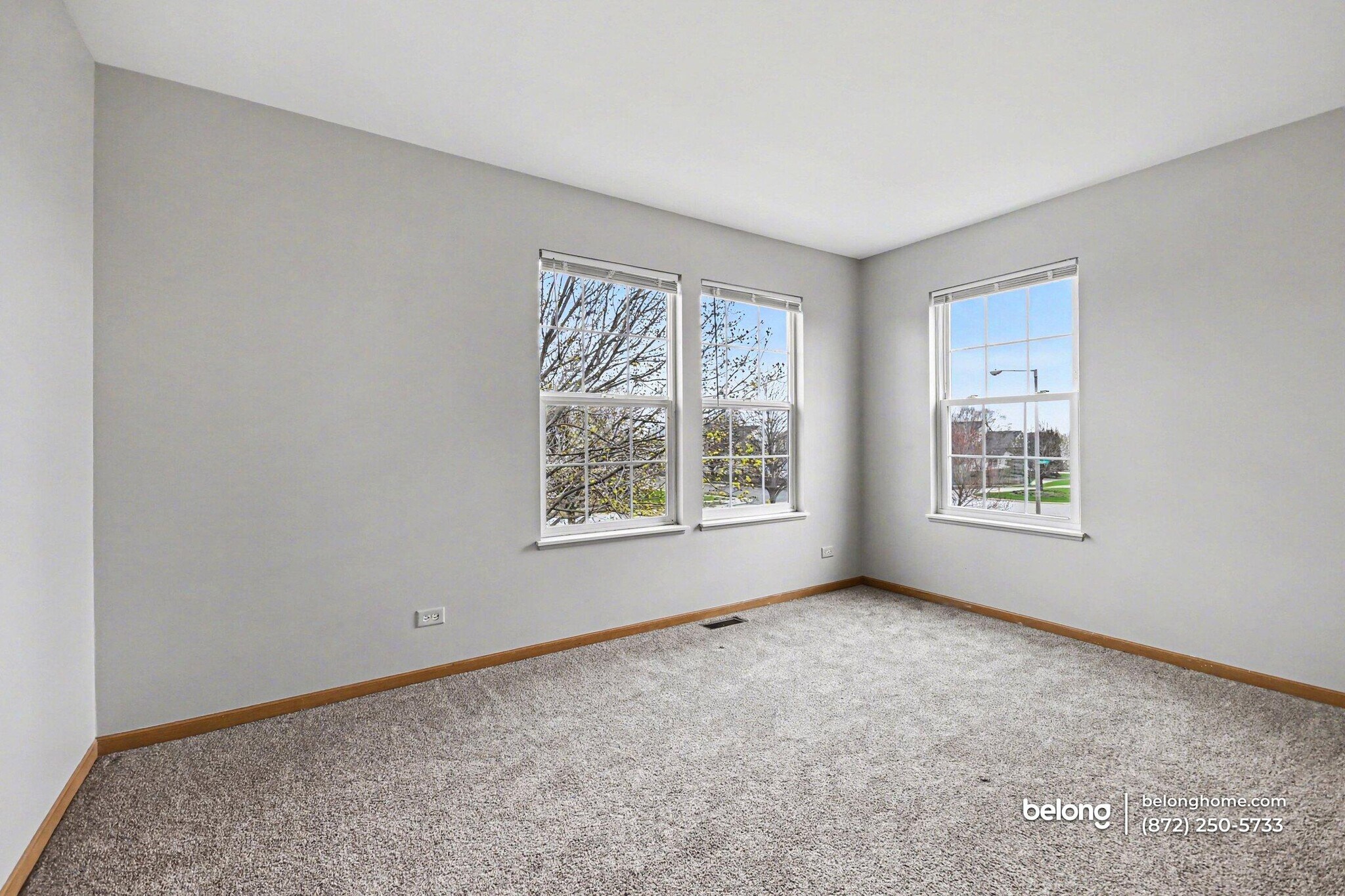 Building Photo - 631 Yoakum Blvd