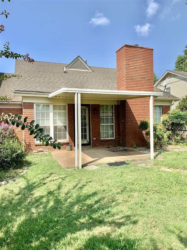 Building Photo - 3888 Oak Branch Cir W