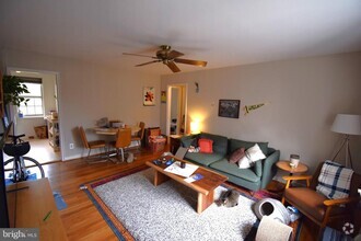 Building Photo - 115 E Glebe Rd