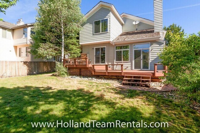 Building Photo - Large Home in Stonegate!