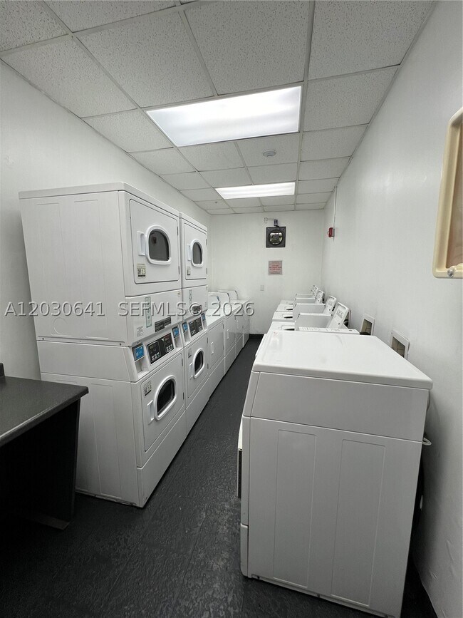 Building Photo - 700 NE 63rd St