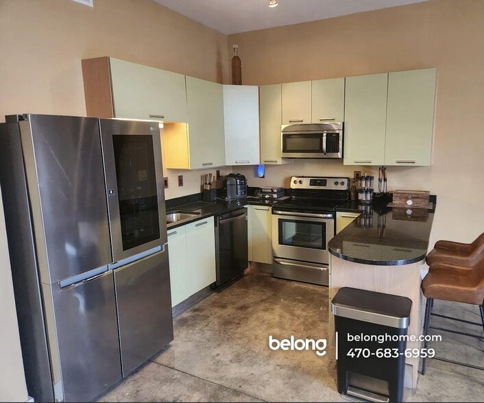 Building Photo - 89 Mangum St SW