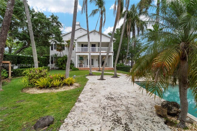 Building Photo - 700 Coral Way