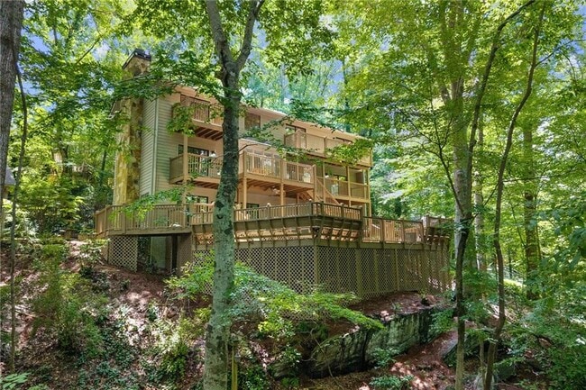 Building Photo - 570 Idlewood Dr NW