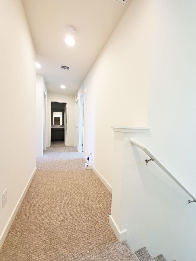 Building Photo - House for Rent in Summerlin Call or Text f...