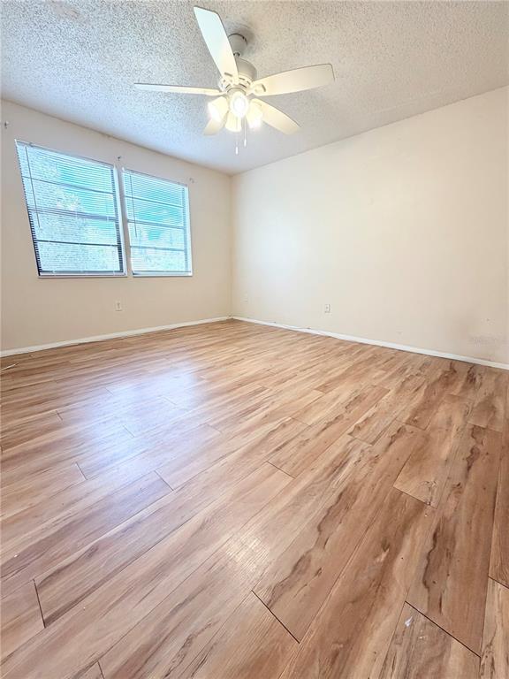 Building Photo - 129 Camphor Cir