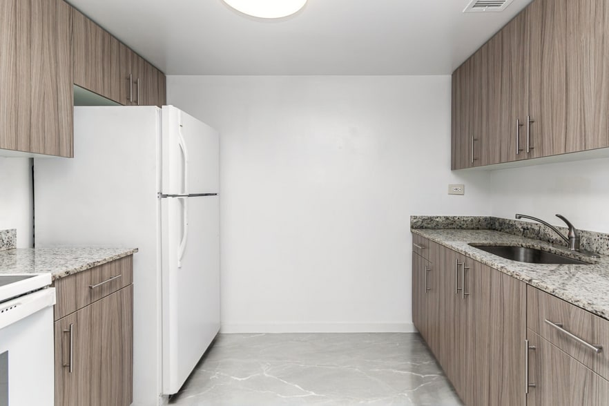 Building Photo - The Seagull