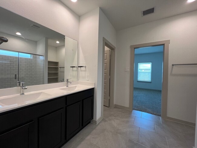 Building Photo - 28907 Yachting Pt Ct