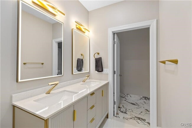 Building Photo - 238 Oriskany Blvd