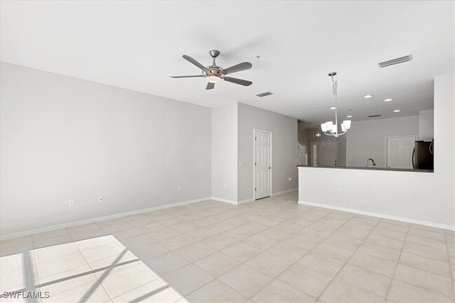 Building Photo - 839 Hampton Cir