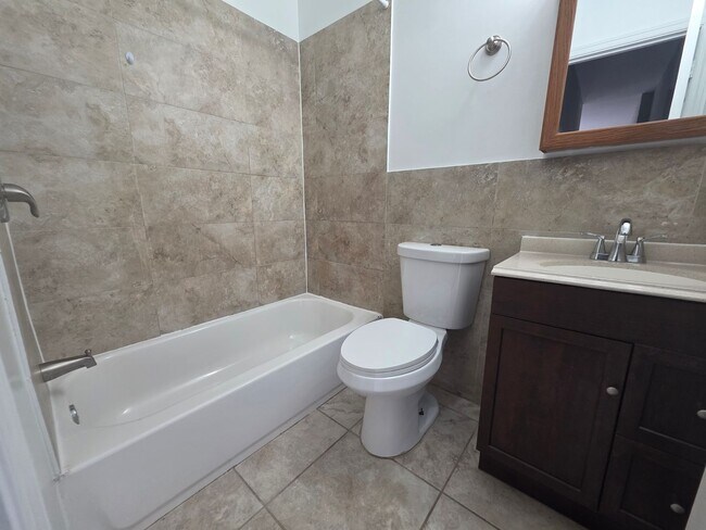 Building Photo - 151 W Grange Ave