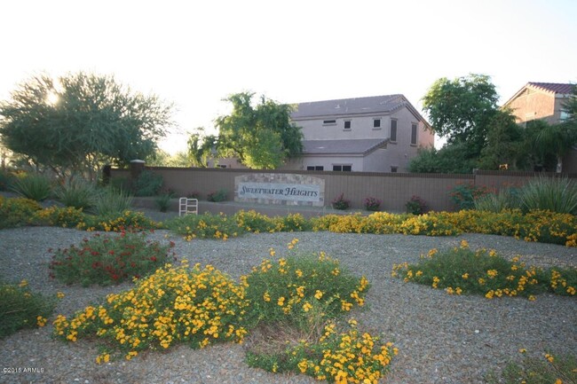 Building Photo - 8789 W Dreyfus Dr