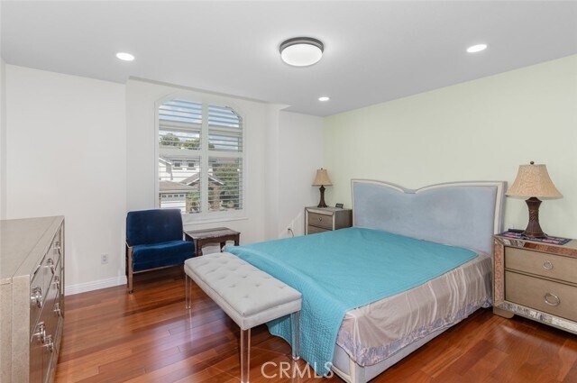 Building Photo - 4 Bayview