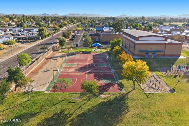 Building Photo - 17853 N 43rd Dr