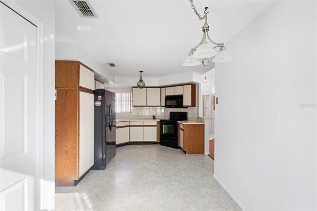 Building Photo - 1530 Larks Nest Ct