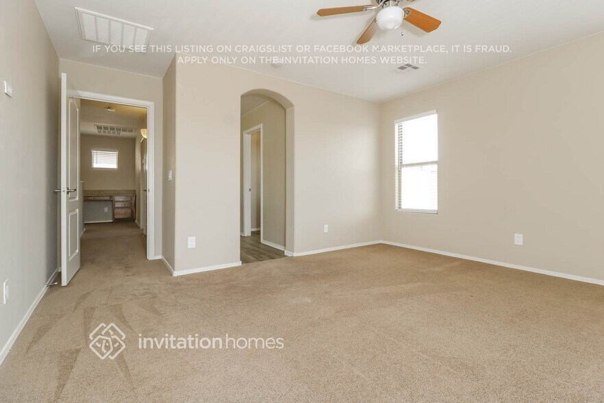 Building Photo - 14847 N 174th Ln