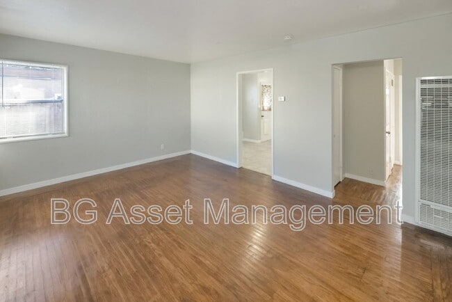 Building Photo - 1812 Rd 20