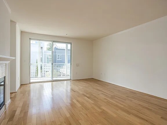 Building Photo - 3901 Lick Mill Blvd