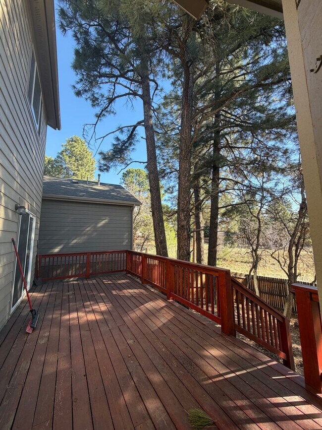 Building Photo - RENT REDUCED: Mt Elden Villas: Large Townhome - 3 Bedroom 2.5 Bath - $2,750